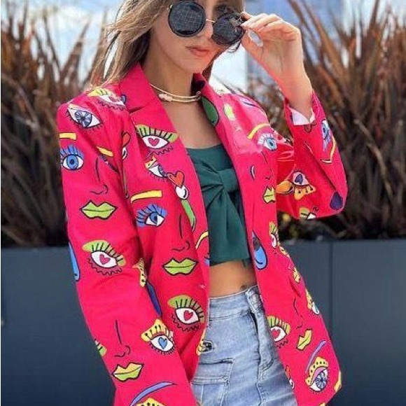 Red fashion blazer - Picture 3 of 4